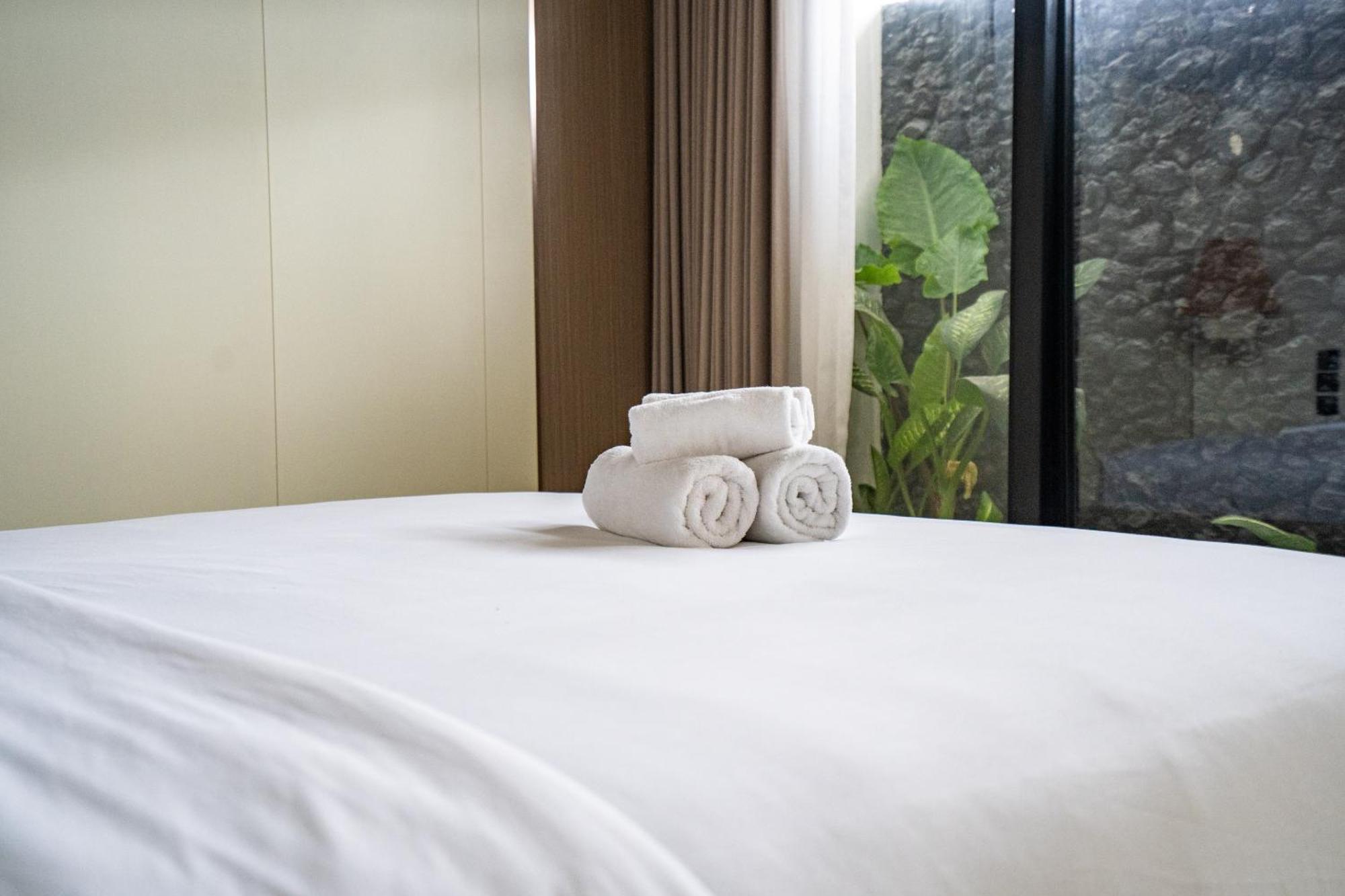 Green Flow Ubud Villas III Rum bild
